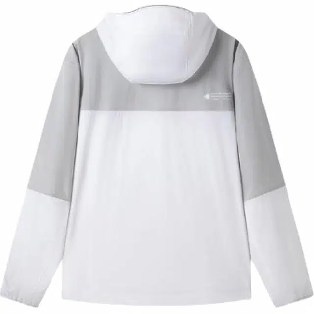 探路者 运动休闲简约拼纯色连帽 透气防紫外线防晒服 男款 白色\山影灰