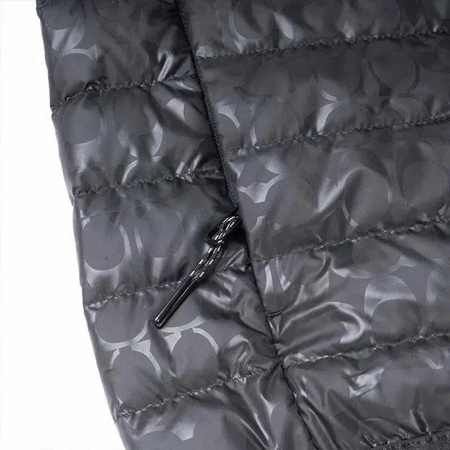 COACH FW22