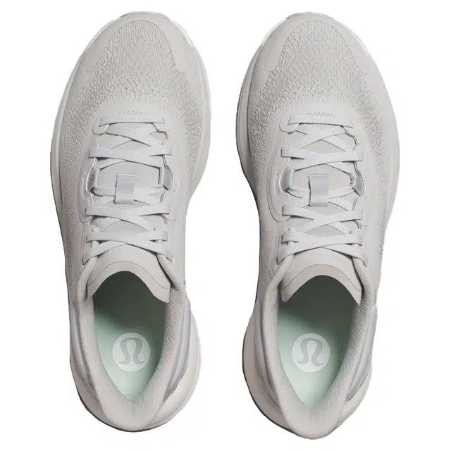 lululemon chargefeel 2