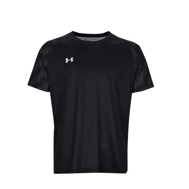 Under Armour T