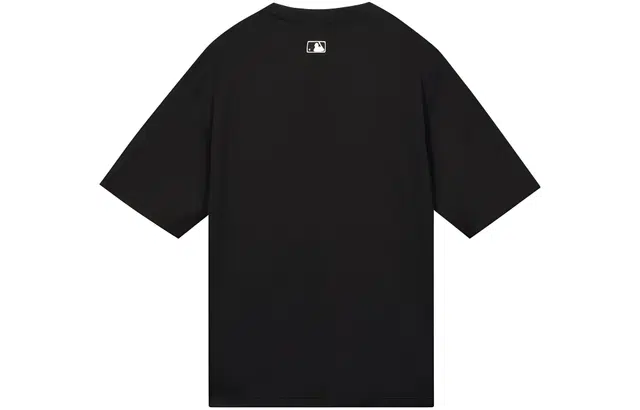 MLB T