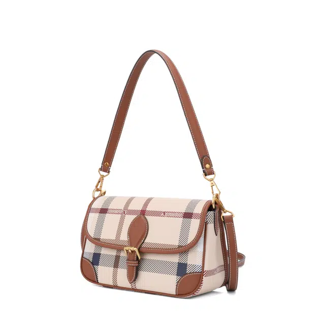 AQUASCUTUM PVC