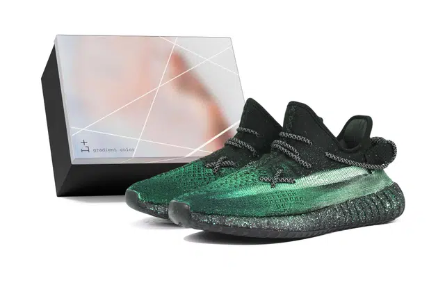 adidas Yeezy Boost 350 V2