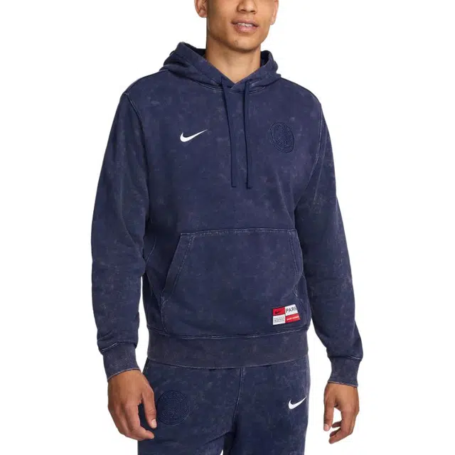 Nike Paris Saint-Germain SS24 logo