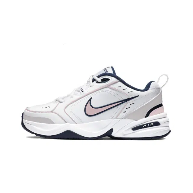 Nike Air Monarch 4