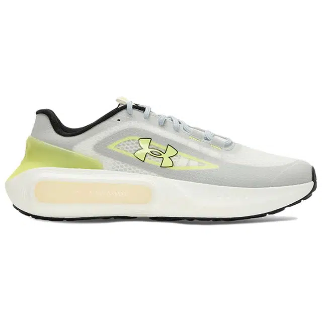 Under Armour Phantom 4