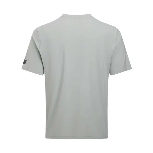 Under Armour T