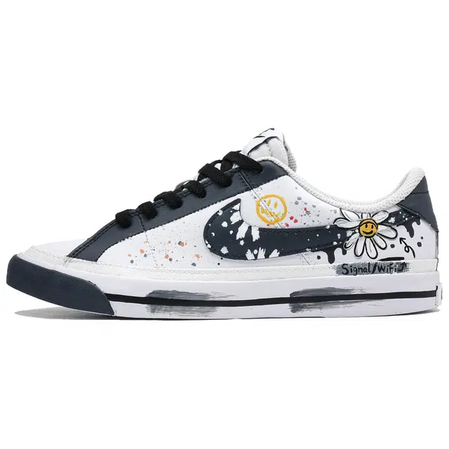 Nike Court Legacy