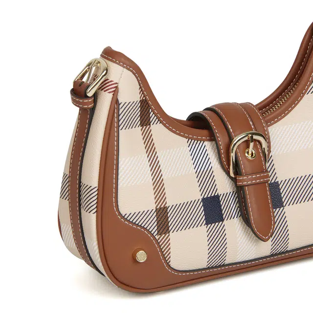 AQUASCUTUM PVC