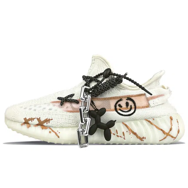 adidas Yeezy Boost 350 V2