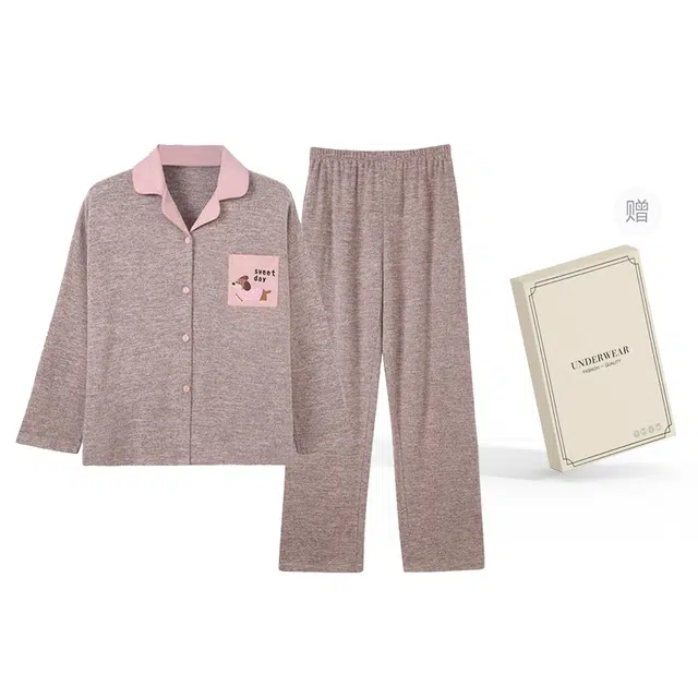 俏韵 撞色翻领腊肠狗提花上衣纯色柔软透气长裤睡衣套装 女款 礼盒装 粉色