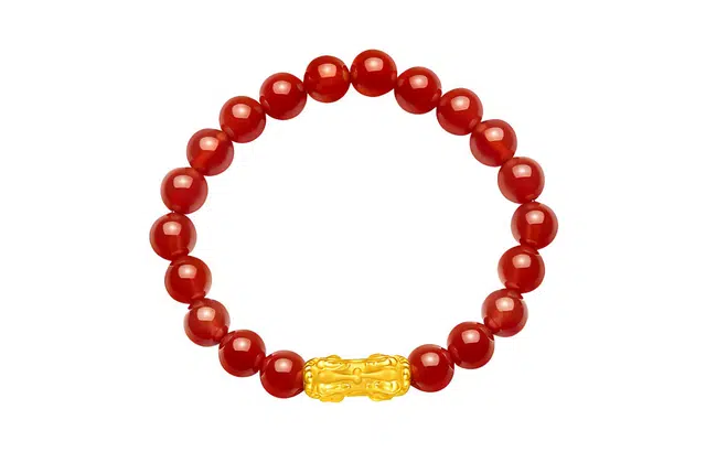 周大福 简约时尚双头福字貔貅玉石红玉髓 足金 黄金手串 女款