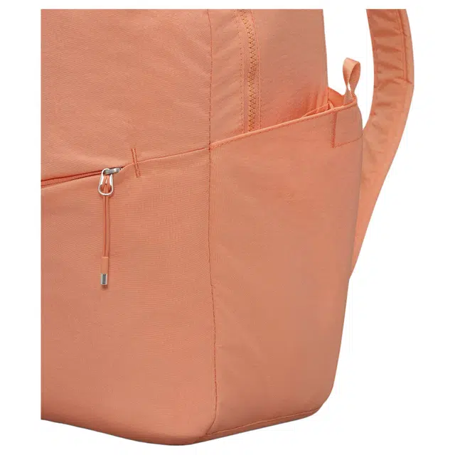 Nike Aura 24L