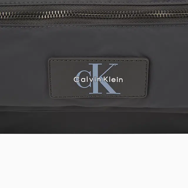 CALVIN KLEIN