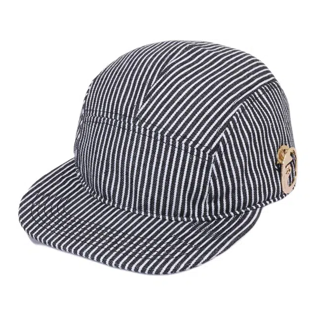 A BATHING APE -