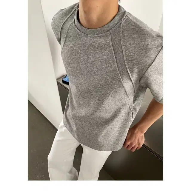 GL T