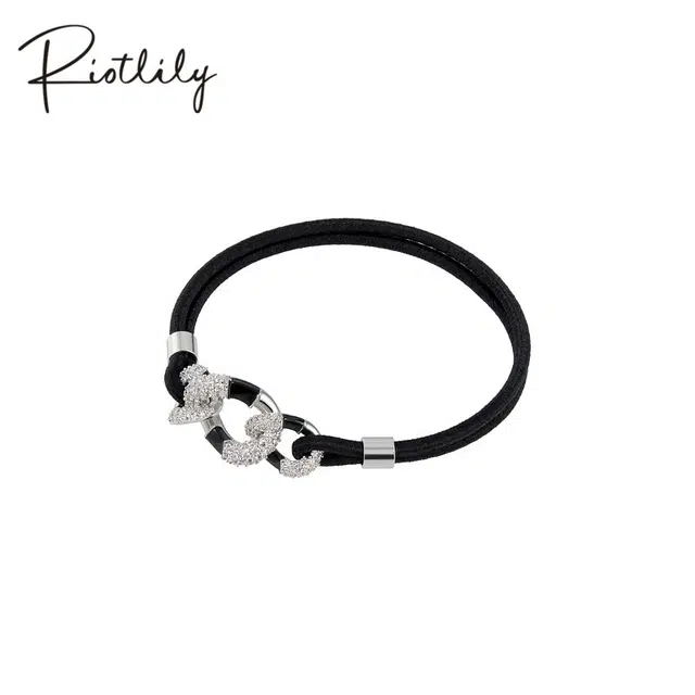 RiotLILY ROCK