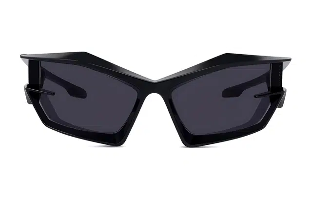 GIVENCHY