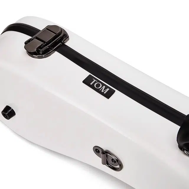 TOM () UBOX Pro