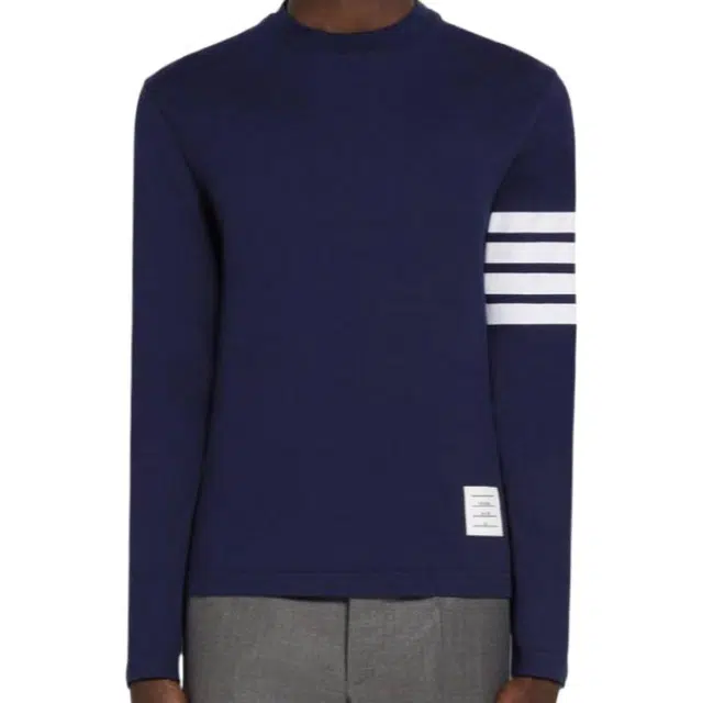 THOM BROWNE T