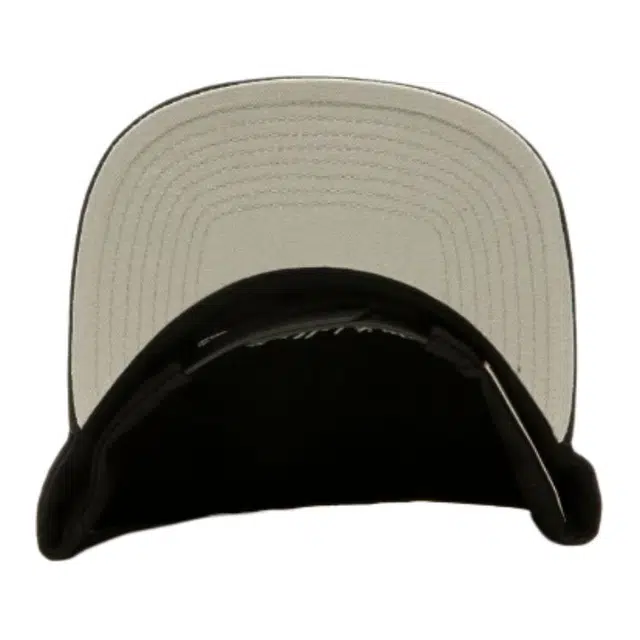 Mitchell Ness -