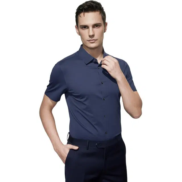 依文 时尚简约休闲纯色短袖衬衫 男款 藏蓝色