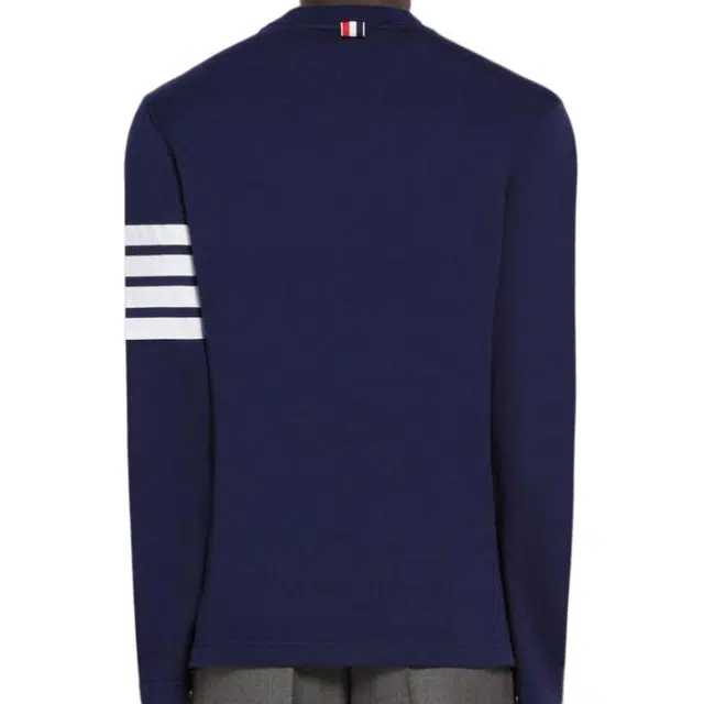THOM BROWNE T