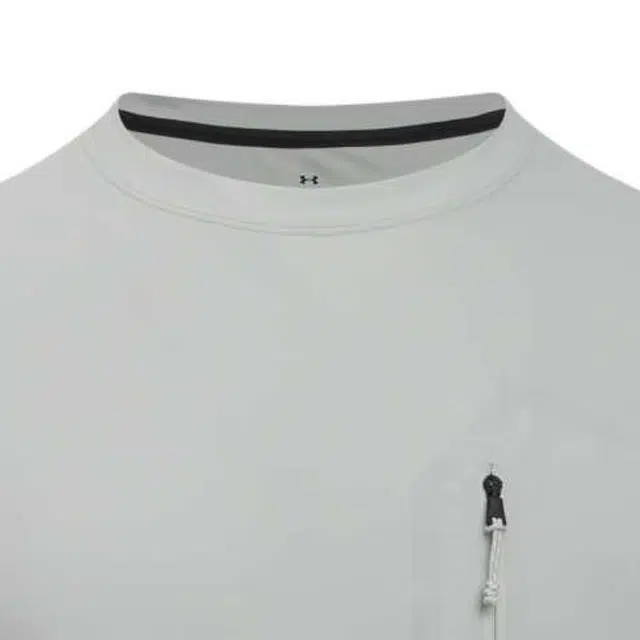 Under Armour T
