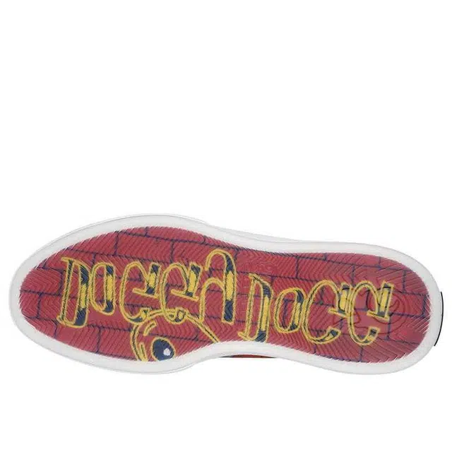 SNOOP DOGG x Skechers Snoop One
