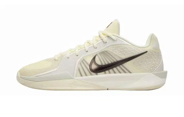 Nike Sabrina 2 Relentless