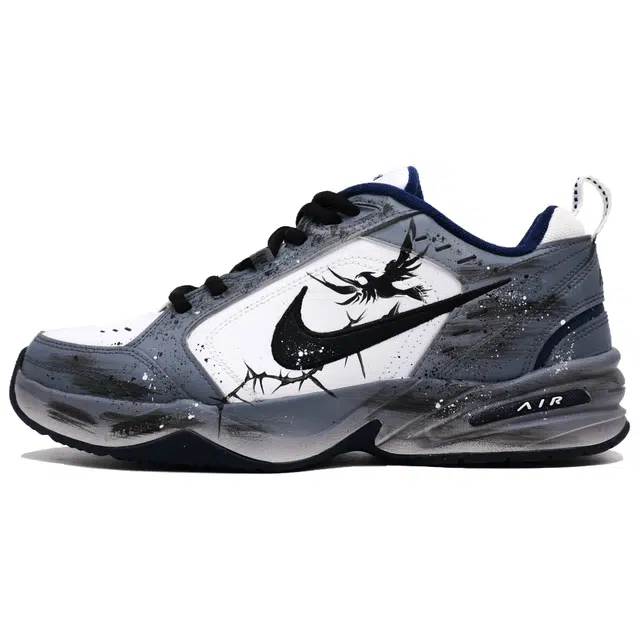 Nike Air Monarch 4