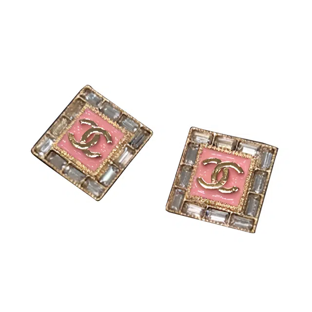 Chanel c