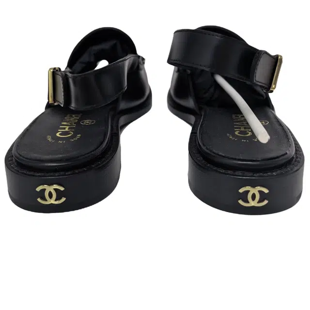 CHANEL 25P