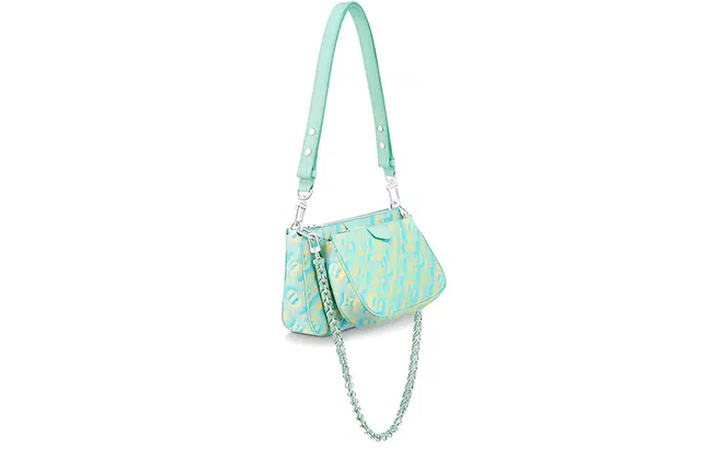 LOUIS VUITTON Multi Pochette Accessories