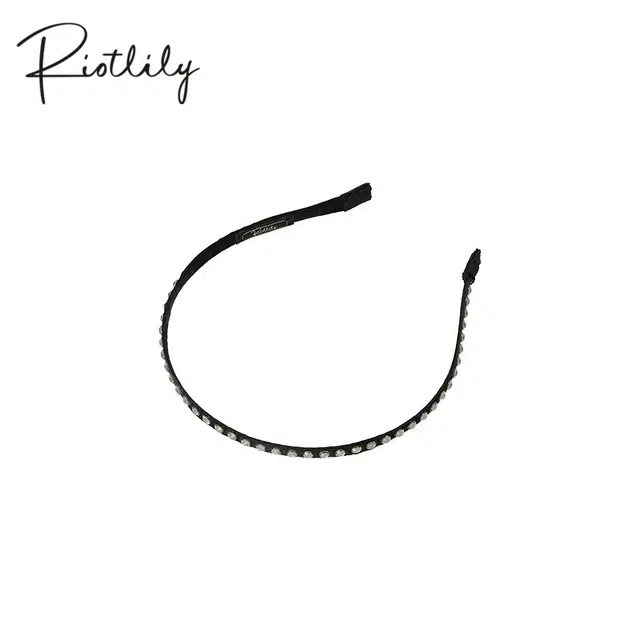RiotLILY