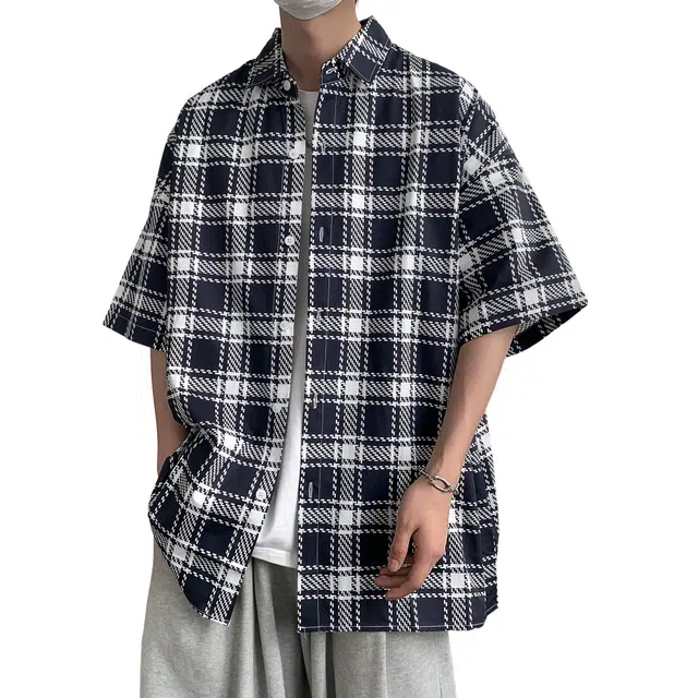 URBAN AUTHENTIC
