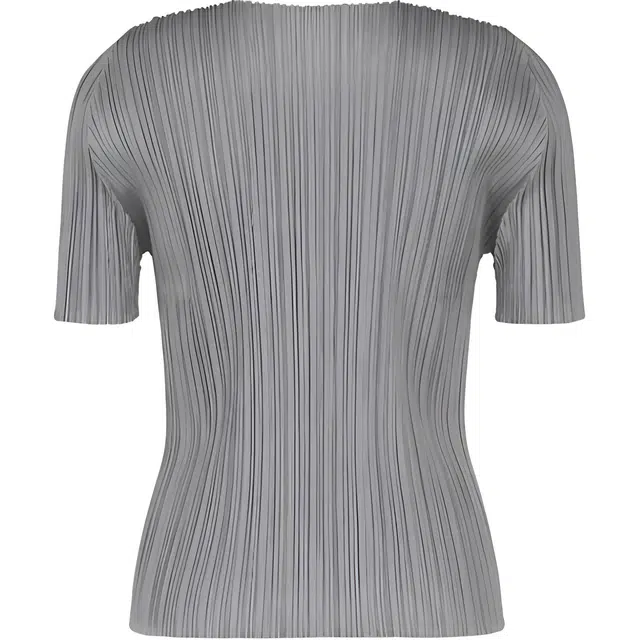 ISSEY MIYAKE T