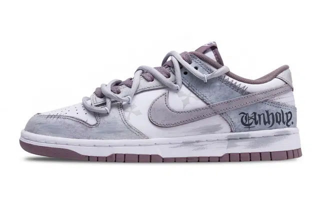 Nike Dunk Low "Light Grey"