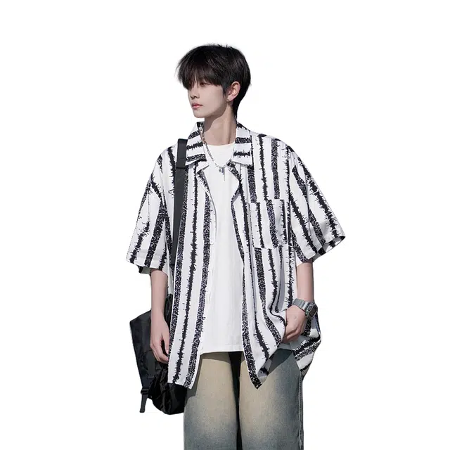 Fakeyoung