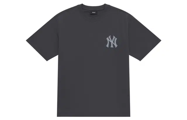 MLB Monotive Overfit T