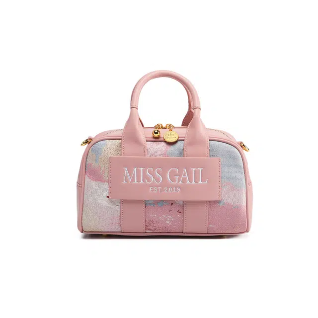 MISS GAIL