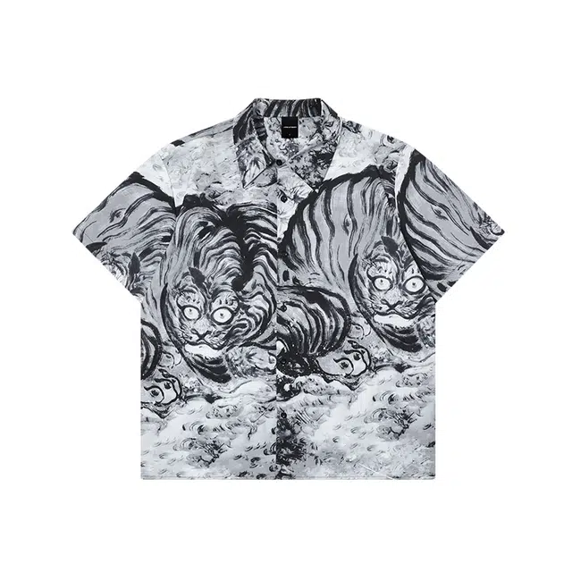 JUNGLE TIGER