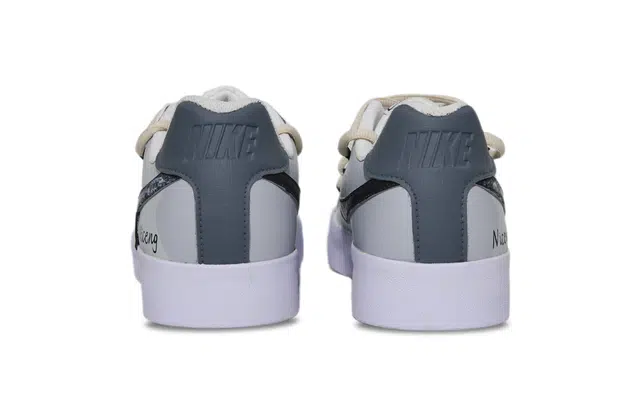 Nike Court Royale AC