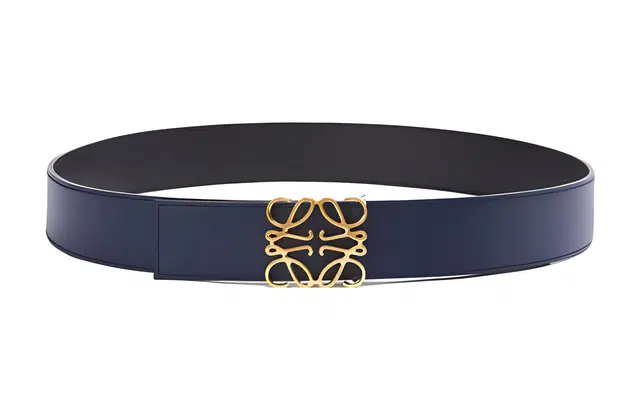 LOEWE Anagram