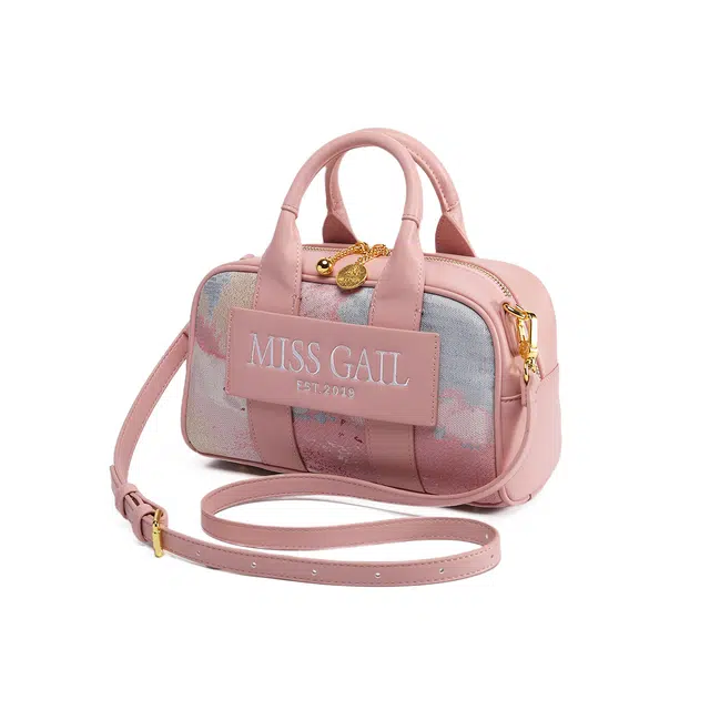MISS GAIL