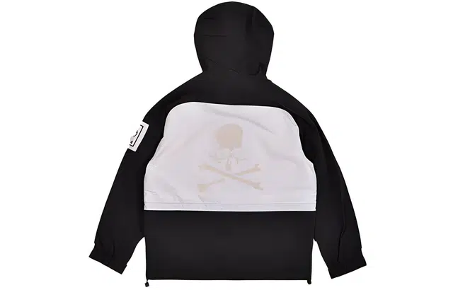 Timberland x MASTERMIND WORLD logo