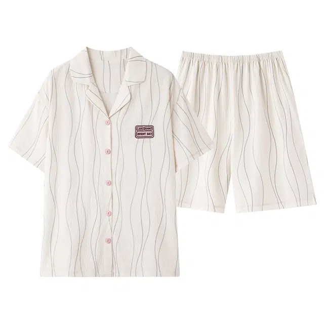 夏芬妍 简约休闲简约条纹云朵棉翻领舒适亲肤宽松短袖短裤时尚可外穿家居服睡衣套装 男女同款 杏色