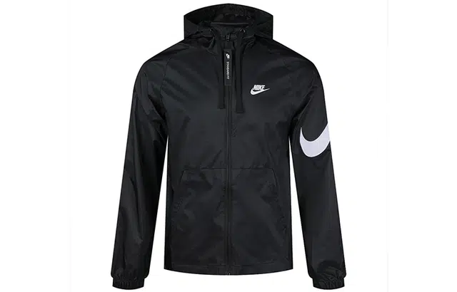 Nike Sportswear Swoosh