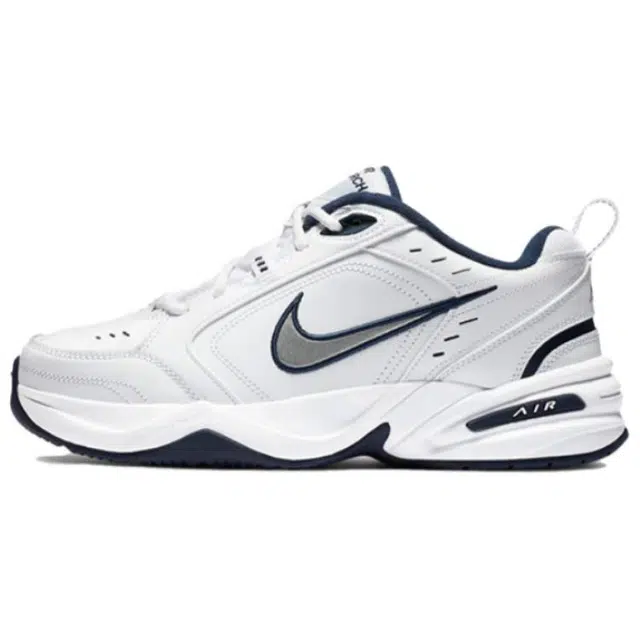 Nike Air Monarch 4