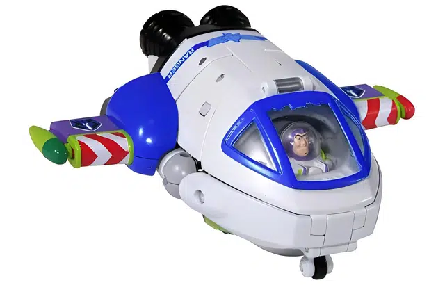 TAKARA TOMY
